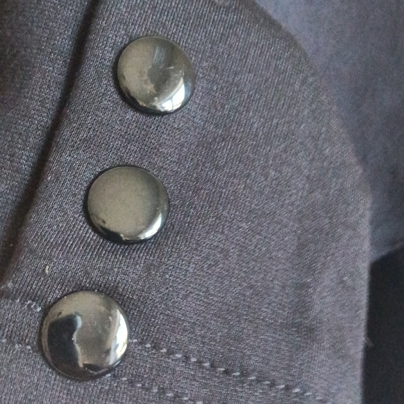 CLEARANCE SALE!! Edyson Women's Black Blazer - Picture 8 of 12